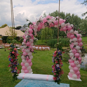 Ballonnenboog bruiloft